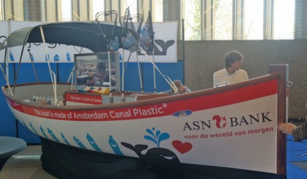 ASN Bank ondersteund Plastic Whale