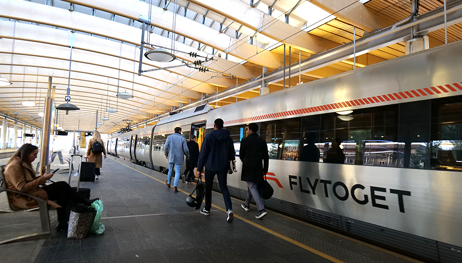 Flytoget brengt reizen en betalen in zelfde versnelling met Vayapay