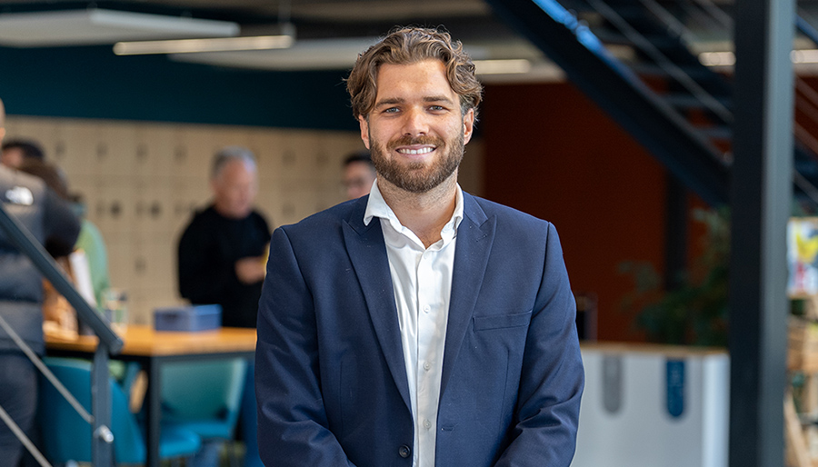 Automatiseren of handmatige processen: welke KYC-strategie past bij jouw bedrijf?