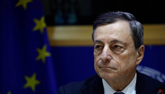 Klaas Knot (DNB) trekt van leer tegen beleid Mario Draghi