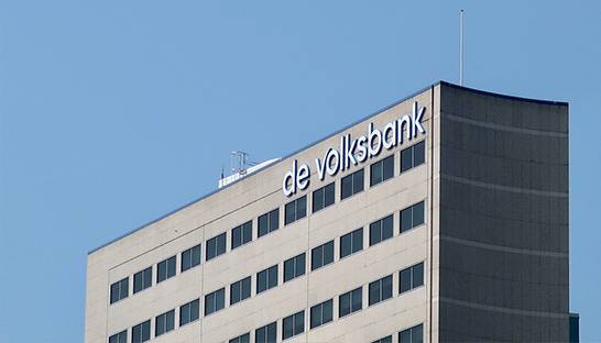 Onderzoekers: Verstoorde relaties binnen top Volksbank