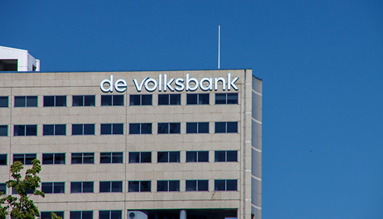 Volksbank gooit hoofdkantoor elke vrijdag dicht